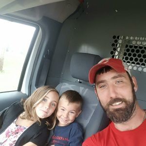 Meet your Posher, Derrick